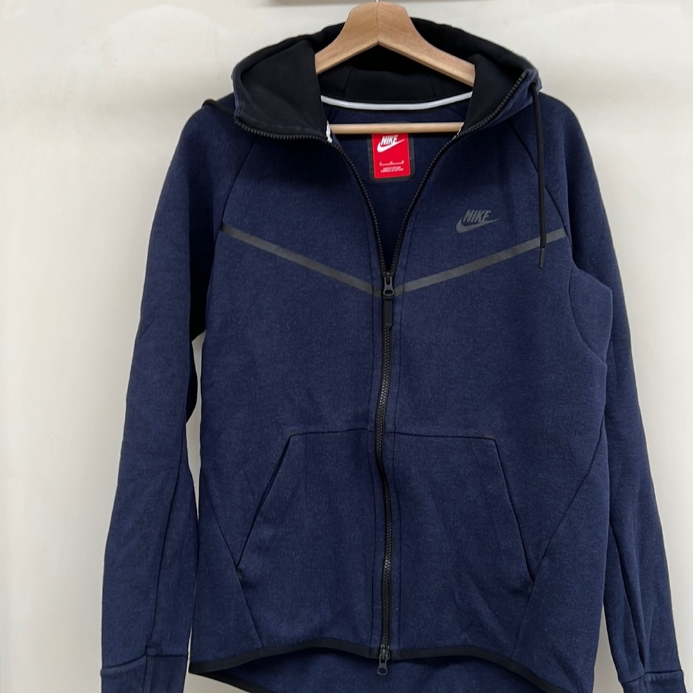 Nike zip hoodie medium
